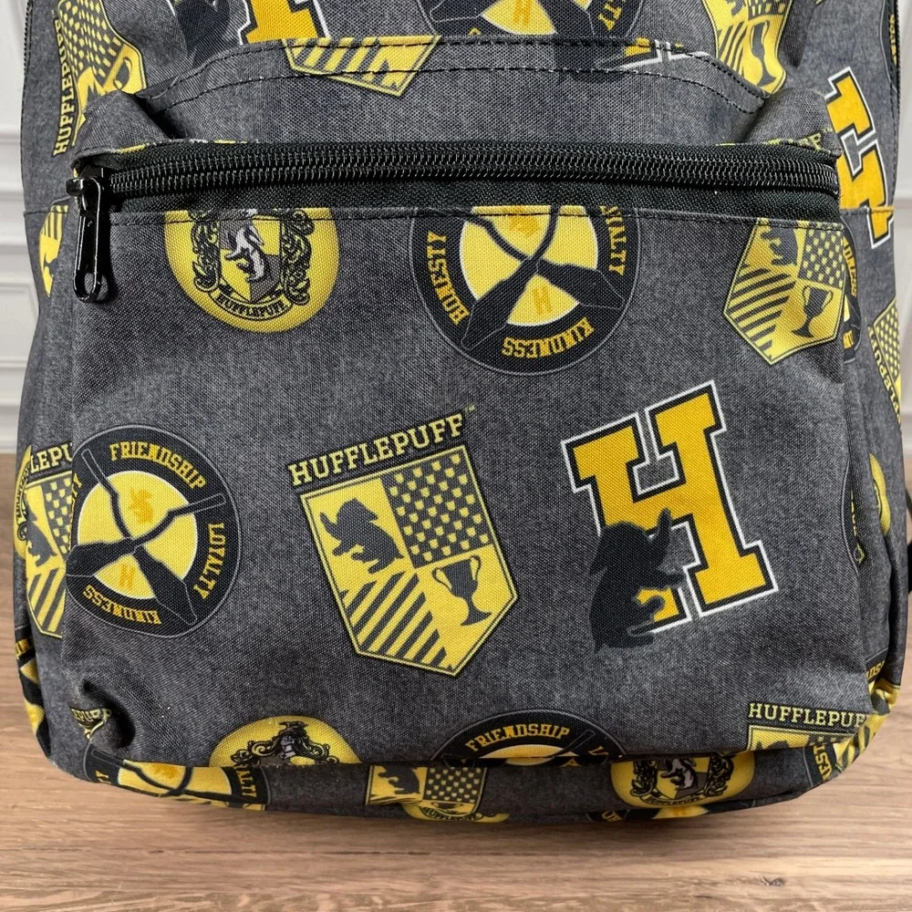 Harry Potter Hufflepuff Backpack Gray Yellow School Travel Laptop Bookbag Bag